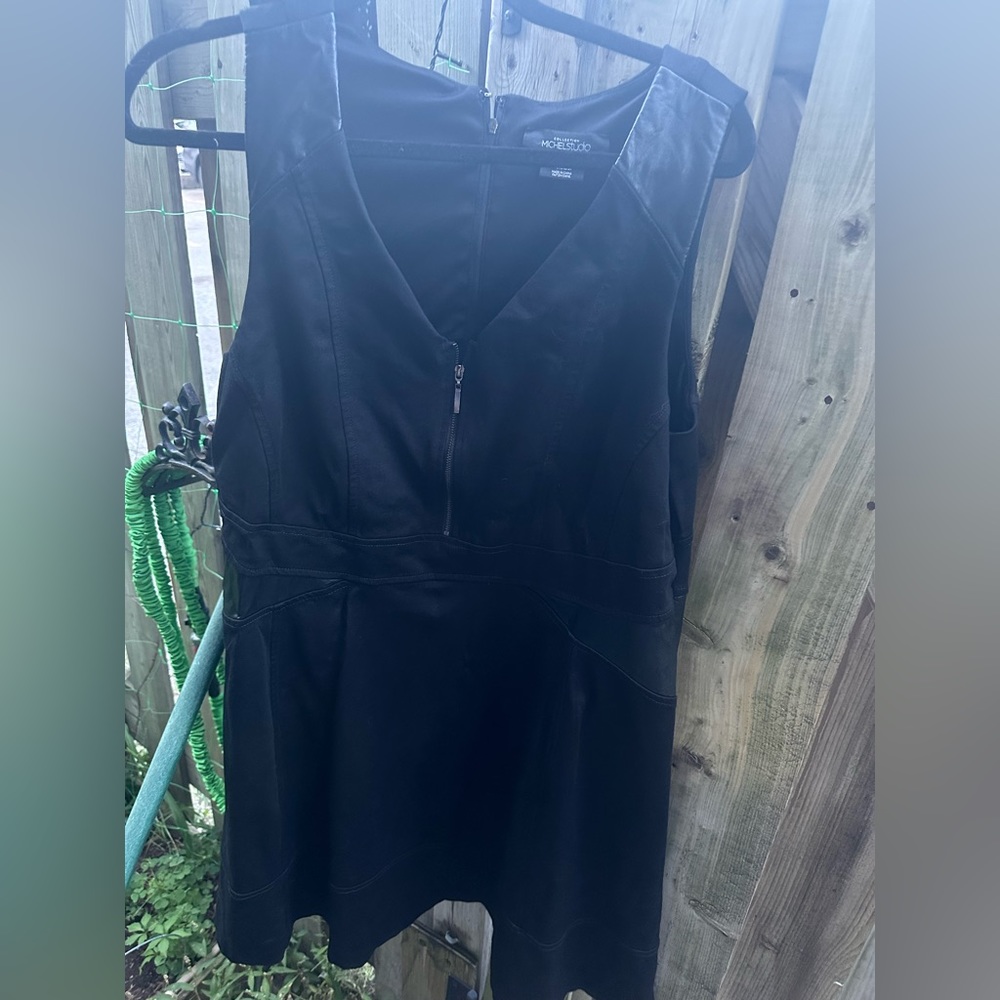 Michel Studio (Additionelle Canada) dress in 2X